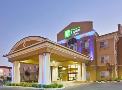 Holiday Inn Express & Suites Salinas an IHG Hotel - image 11