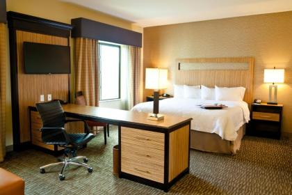 Hampton Inn & Suites Salinas - image 4