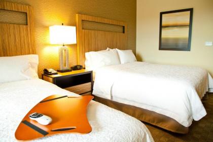 Hampton Inn & Suites Salinas - image 5