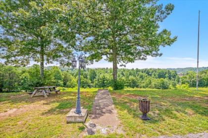 Saluda Mountain Lodge - image 12