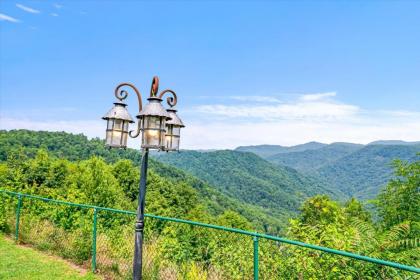 Saluda Mountain Lodge - image 4