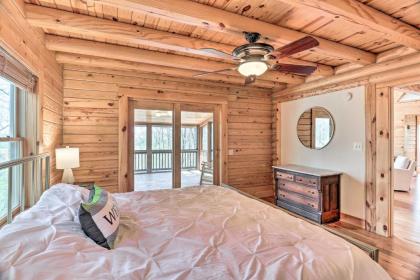 Modern Mtn Hideaway - 1 Mi to Hike and Zipline! - image 15