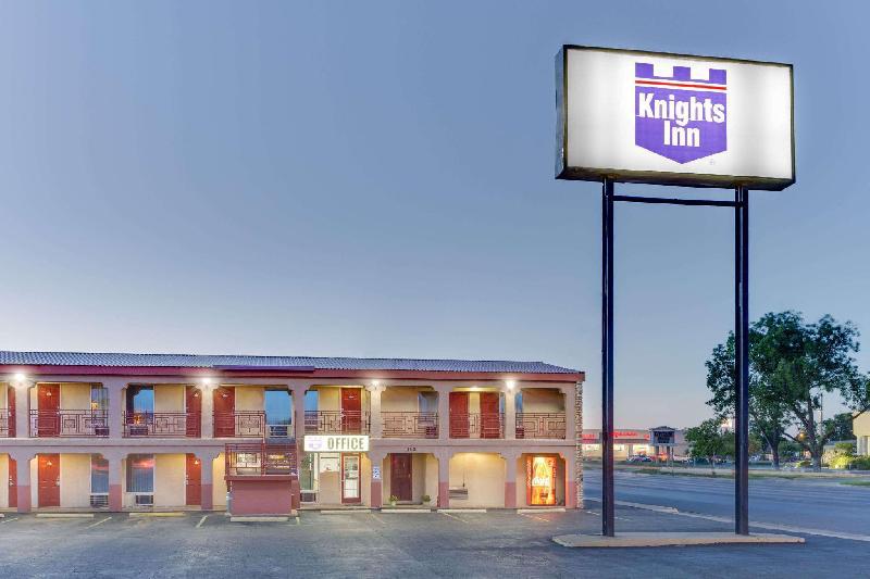 Knights Inn - San Angelo TX - image 6