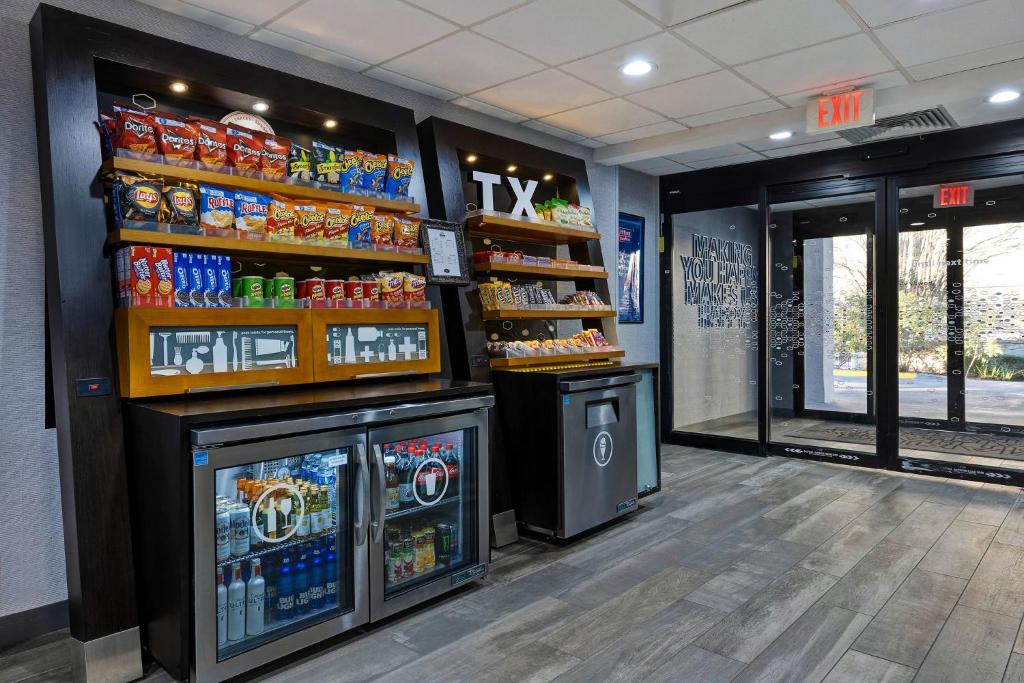 Hampton Inn San Antonio Downtown - image 2