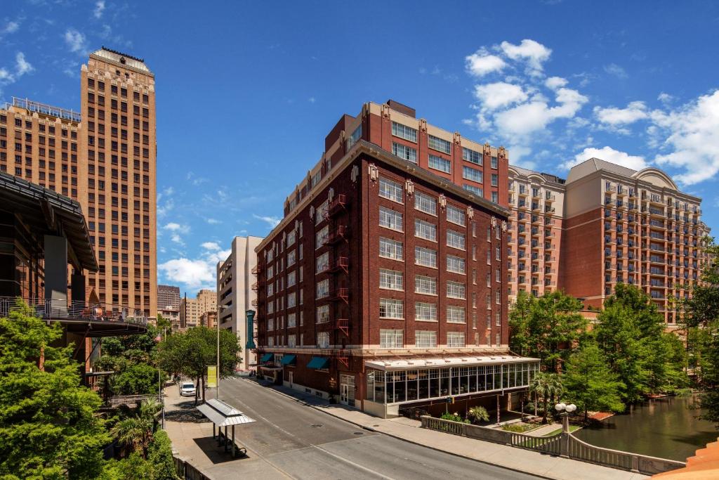 Homewood Suites by Hilton San Antonio Riverwalk/Downtown - main image