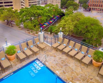 Hilton Palacio del Rio - image 5