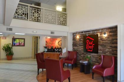 Red Roof Inn San Antonio Airport - image 2