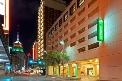 Holiday Inn San Antonio-Riverwalk an IHG Hotel