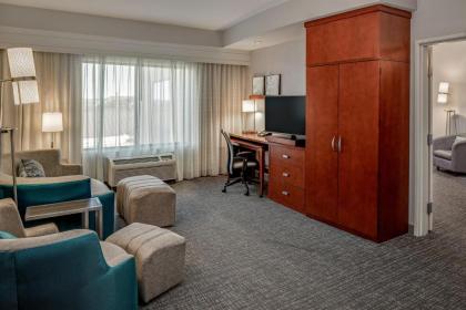 Courtyard by Marriott San Antonio SeaWorld®/Westover Hills - image 2