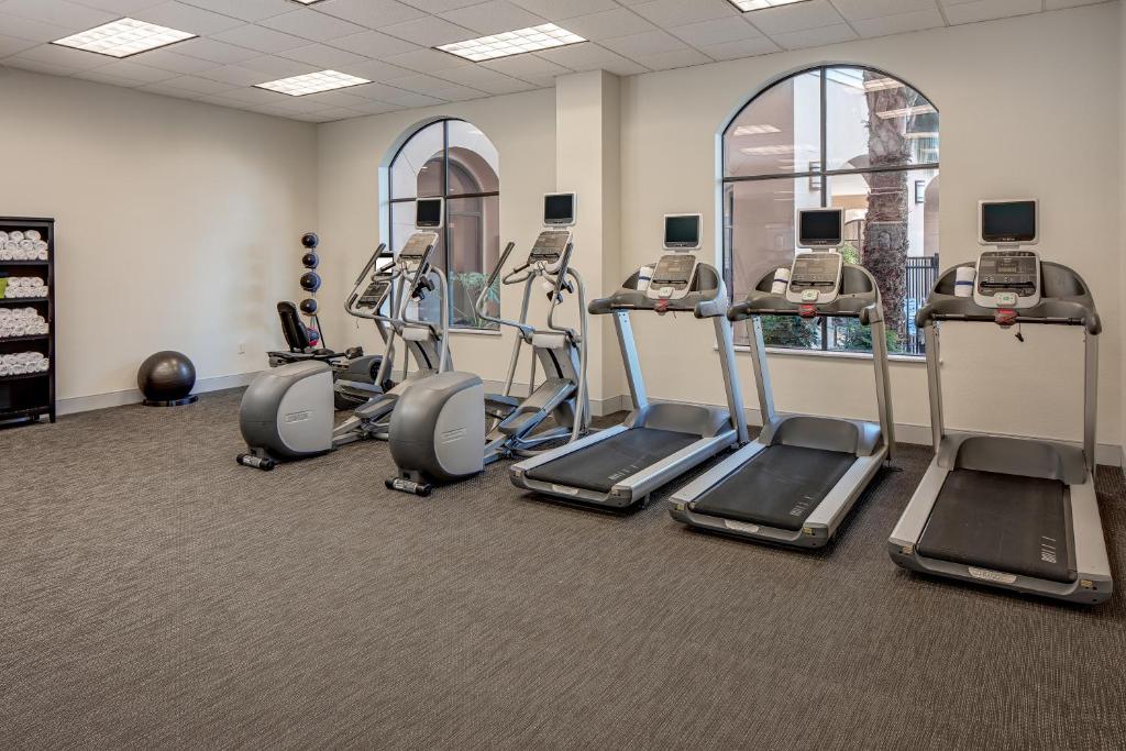 Courtyard by Marriott San Antonio SeaWorld®/Westover Hills - image 5