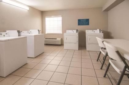 La Quinta Inn by Wyndham San Antonio Brooks City Base - image 4