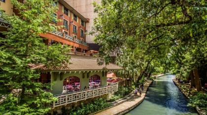 Hotel Valencia Riverwalk - image 1