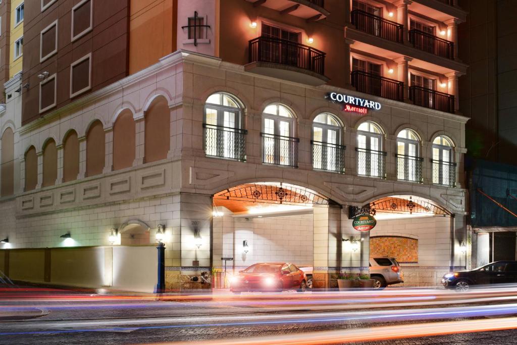 Courtyard by Marriott San Antonio Riverwalk - main image