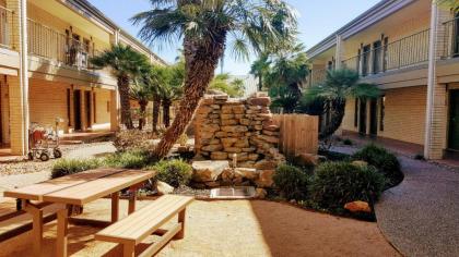 Best Western Ingram Park Inn - image 3