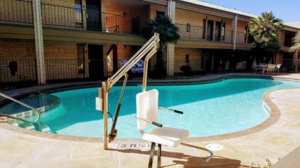 Best Western Ingram Park Inn - image 5