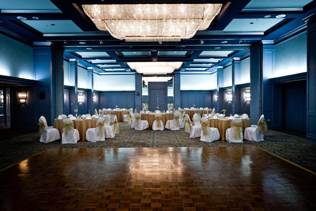 Menger Hotel - image 3