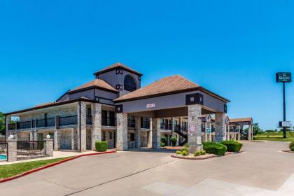 Quality Inn I-10 East near AT&T Center - image 1