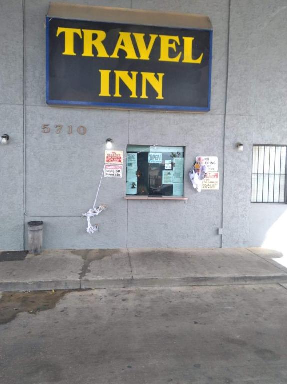 Travel Inn San Antonio - image 2