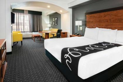 La Quinta by Wyndham San Antonio Riverwalk - image 5