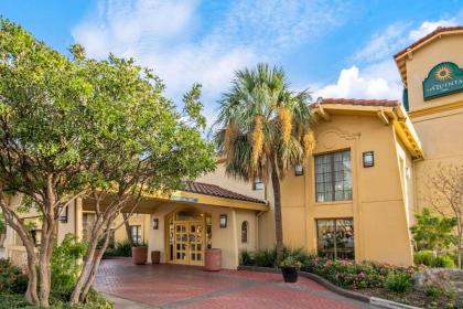 La Quinta Inn by Wyndham San Antonio market Square