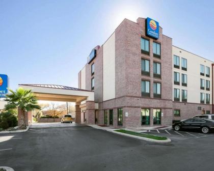 Comfort Inn  Suites San Antonio Airport