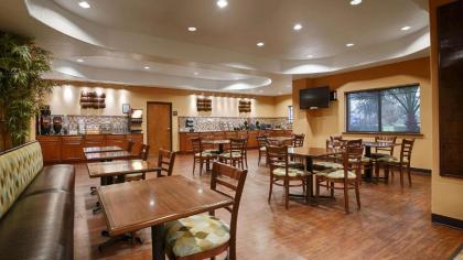 Best Western Plus Palo Alto Inn and Suites - image 3
