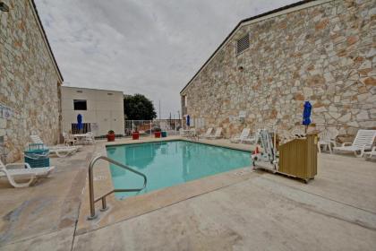 Motel 6-San Antonio TX - Downtown - Market Square - image 4