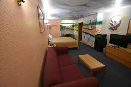 Americas Best Value Inn San Antonio/Lackland AFB - image 3