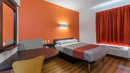 Motel 6-San Antonio TX - West SeaWorld - image 3