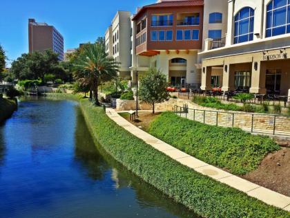 Wyndham Garden River Walk museum Reach San Antonio