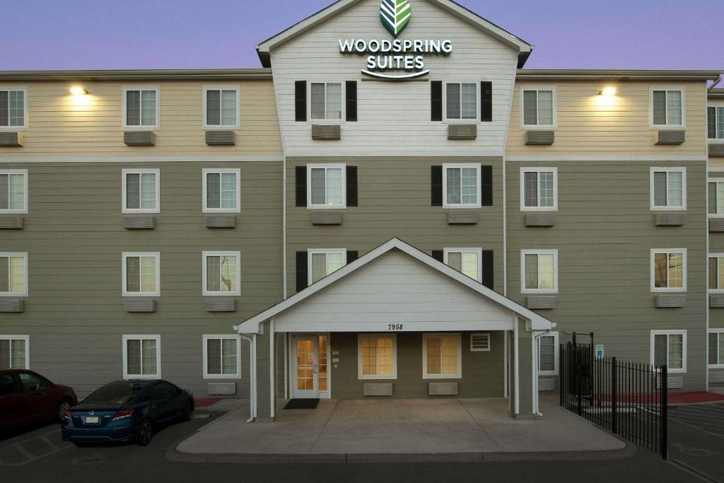WoodSpring Suites San Antonio South - main image