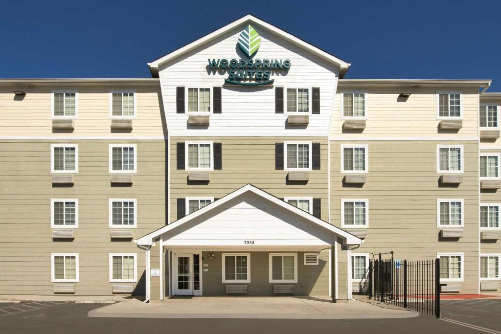 WoodSpring Suites San Antonio South - image 3