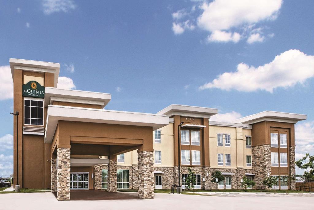 La Quinta by Wyndham San Antonio by AT&T Center - main image