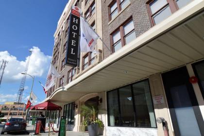Best Western Premier Historic Travelers Hotel Alamo/Riverwalk - image 2
