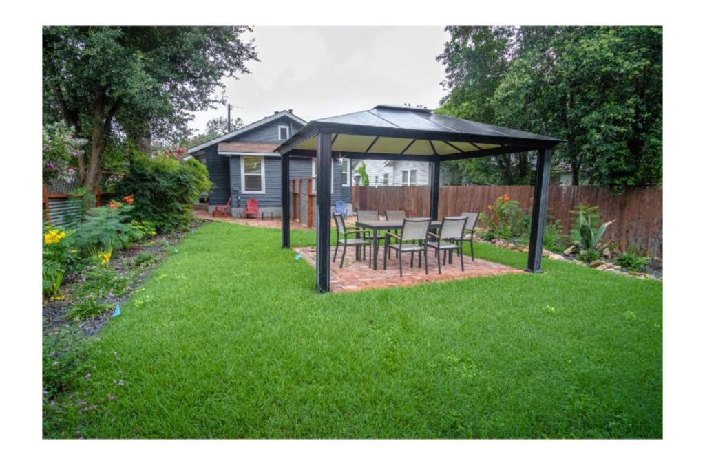 Remodeled Modern 1BR1BA Apt Near Downtown 5min Pearl - image 6