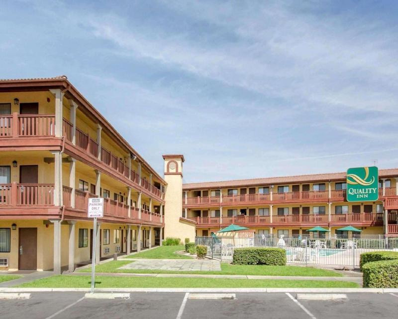 Quality Inn San Bernardino - main image