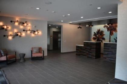 La Quinta Inn & Suites by Wyndham San Bernardino - image 3