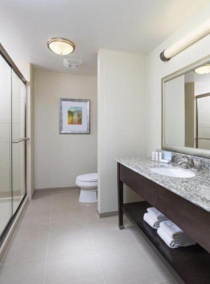 Hampton Inn & Suites San Bernardino - image 4
