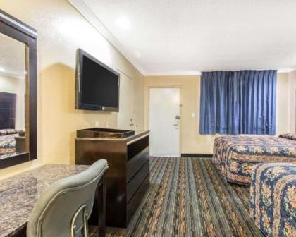 Rodeway Inn San Bernardino - image 3