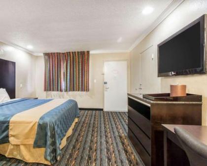 Rodeway Inn San Bernardino - image 4