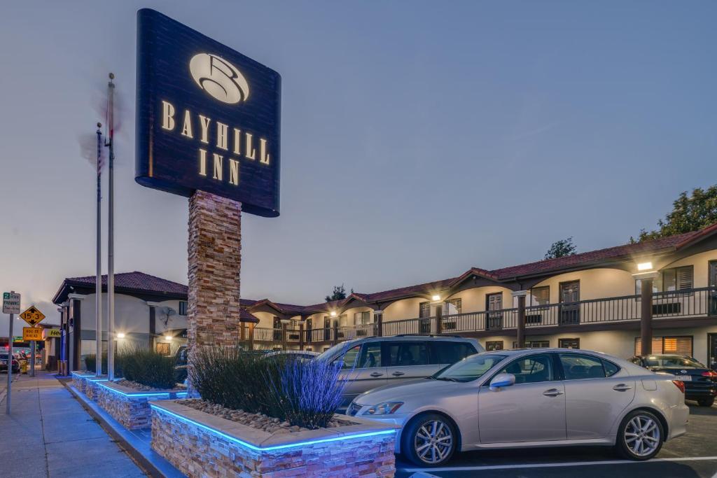 Bayhill Inn - main image