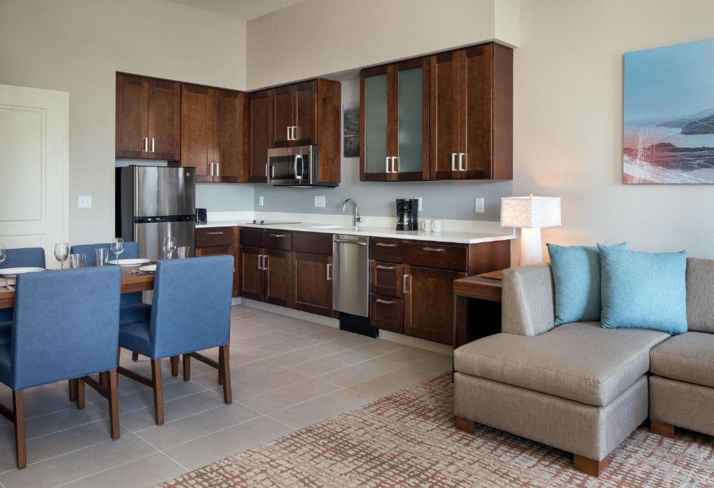 Residence Inn by Marriott Redwood City San Carlos - image 7