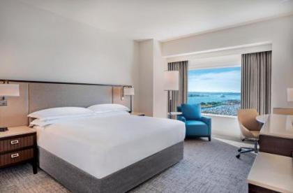 Hilton San Diego Bayfront - image 32