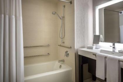 Manchester Grand Hyatt San Diego - image 33