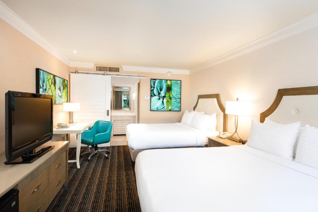 Holiday Inn San Diego Bayside an IHG Hotel - image 2