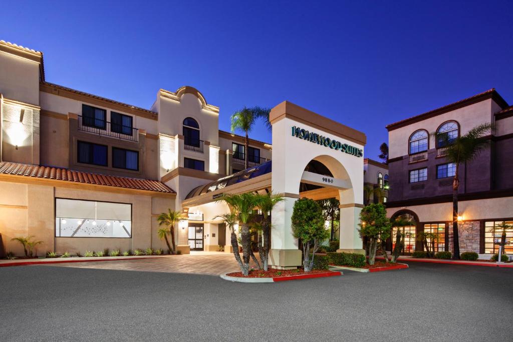Homewood Suites By Hilton San Diego Central - main image