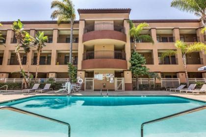 Quality Suites San Diego SeaWorld Area - image 3