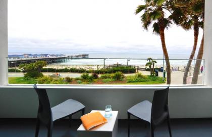 Tower 23 Hotel - image 2