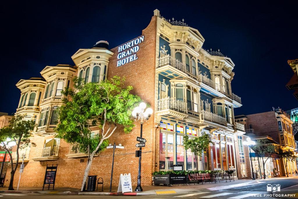 Horton Grand Hotel - main image
