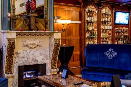 Horton Grand Hotel - image 3